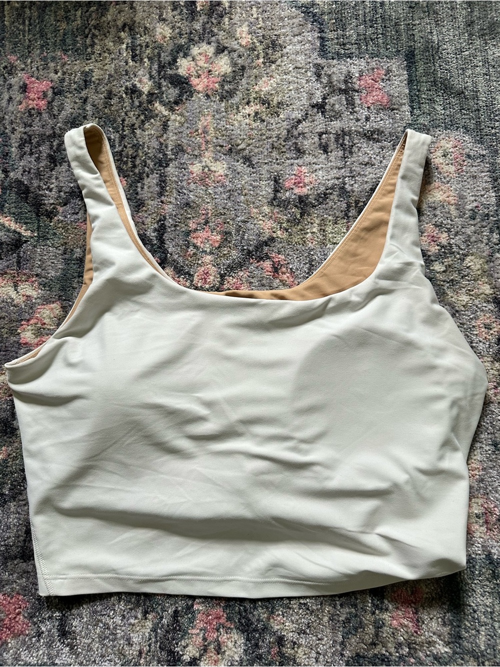 Old Navy Active White Scoop Longline Sports Bra with Removable Padding XL Cute!